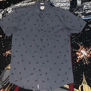 Ambiguous Men’s Size Large Button Front shirt.